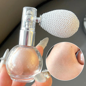 FEMMEAR Glow Mist – Iluminador em Spray para Rosto & Corpo