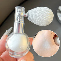 FEMMEAR Glow Mist – Iluminador em Spray para Rosto & Corpo