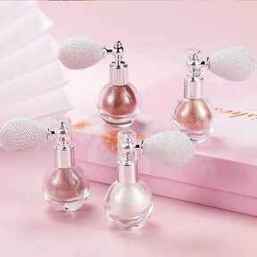 FEMMEAR Glow Mist – Iluminador em Spray para Rosto & Corpo